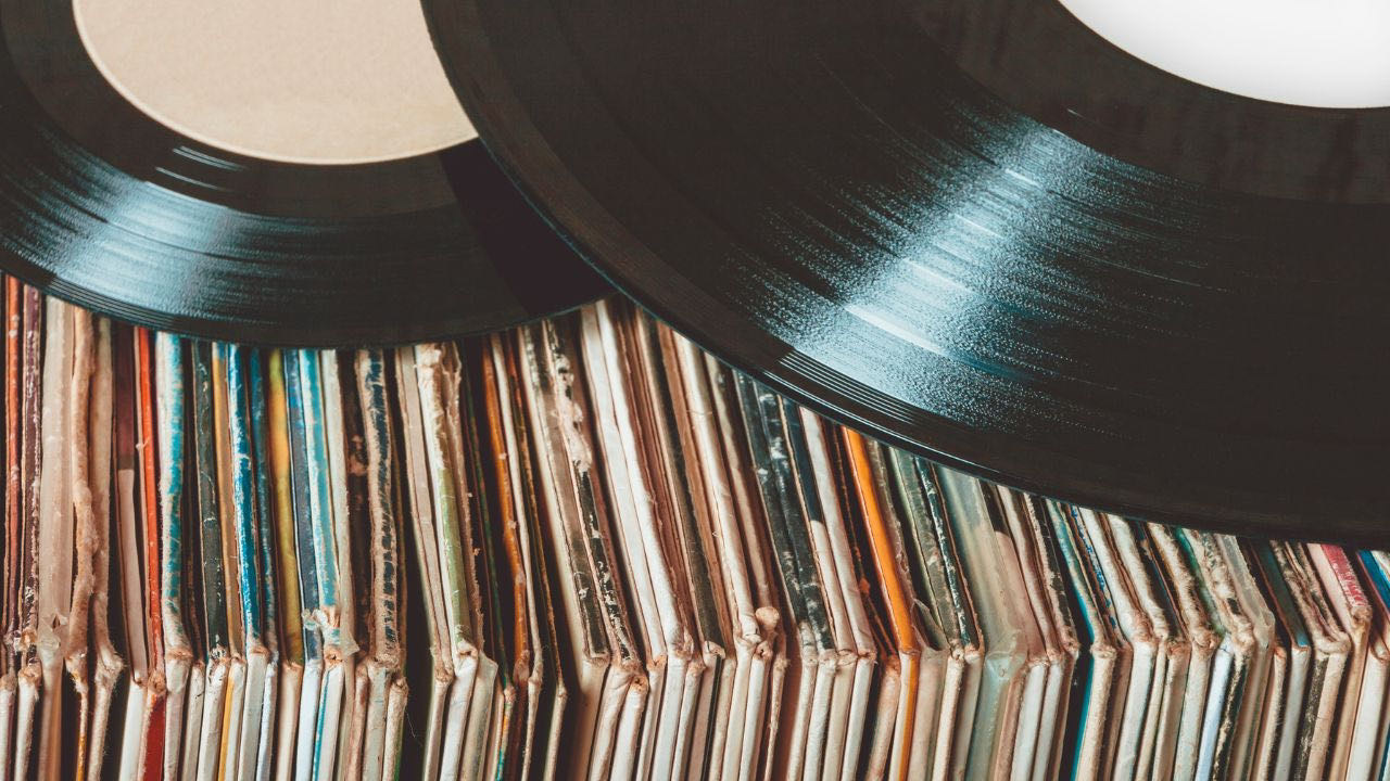 Hidden Treasures Yacine Azeggagh